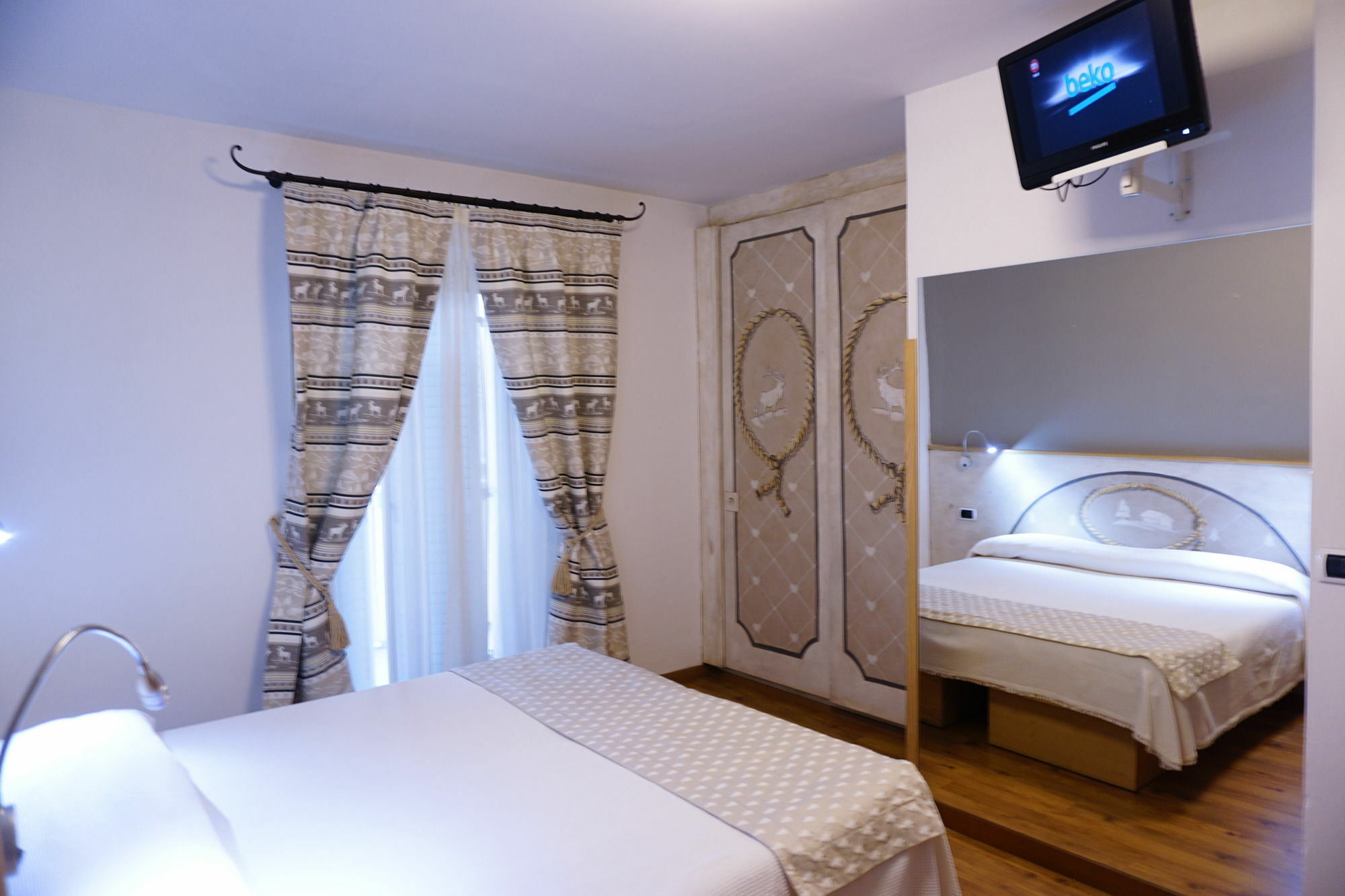 Hotel Corona Pinzolo Exterior foto